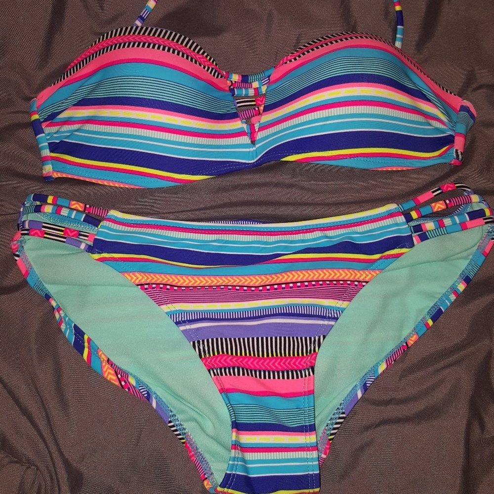 Multicolored Stripe bikini